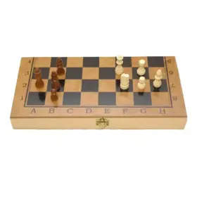 Alternative view of TABLERO DE AJEDREZ DE MADERA