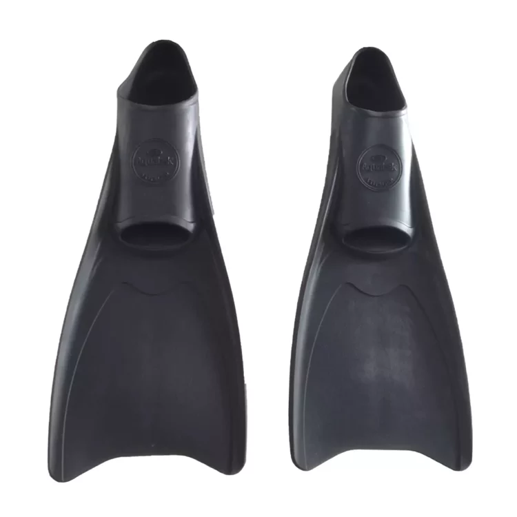 Aletas de Natación Larga Voyager Negro – Aquatek