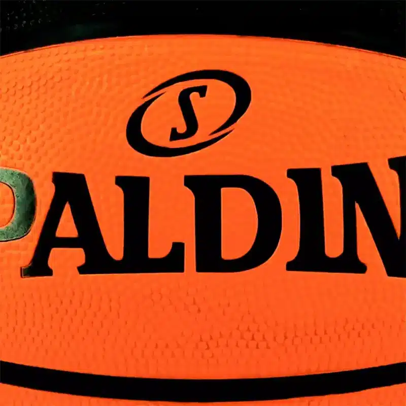 PELOTA DE BÁSKET SPALDING TF-150 VARSITY FIBA - Imagen 4