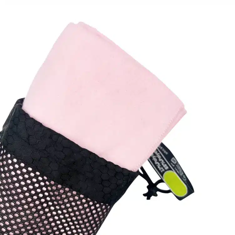 TOALLA DE MICROFIBRA SPORT TOWEL 80X180CM - FUNDA - Imagen 3