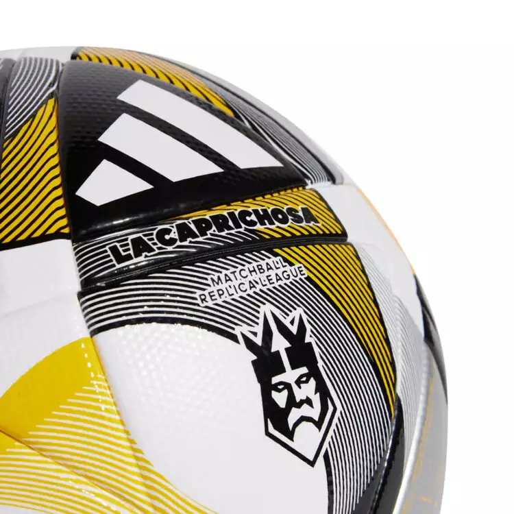 PELOTA DE FUTBOL ADIDAS KINGS LEAGUE LA CAPRICHOSA FIFA QUALITY #5 - Imagen 5