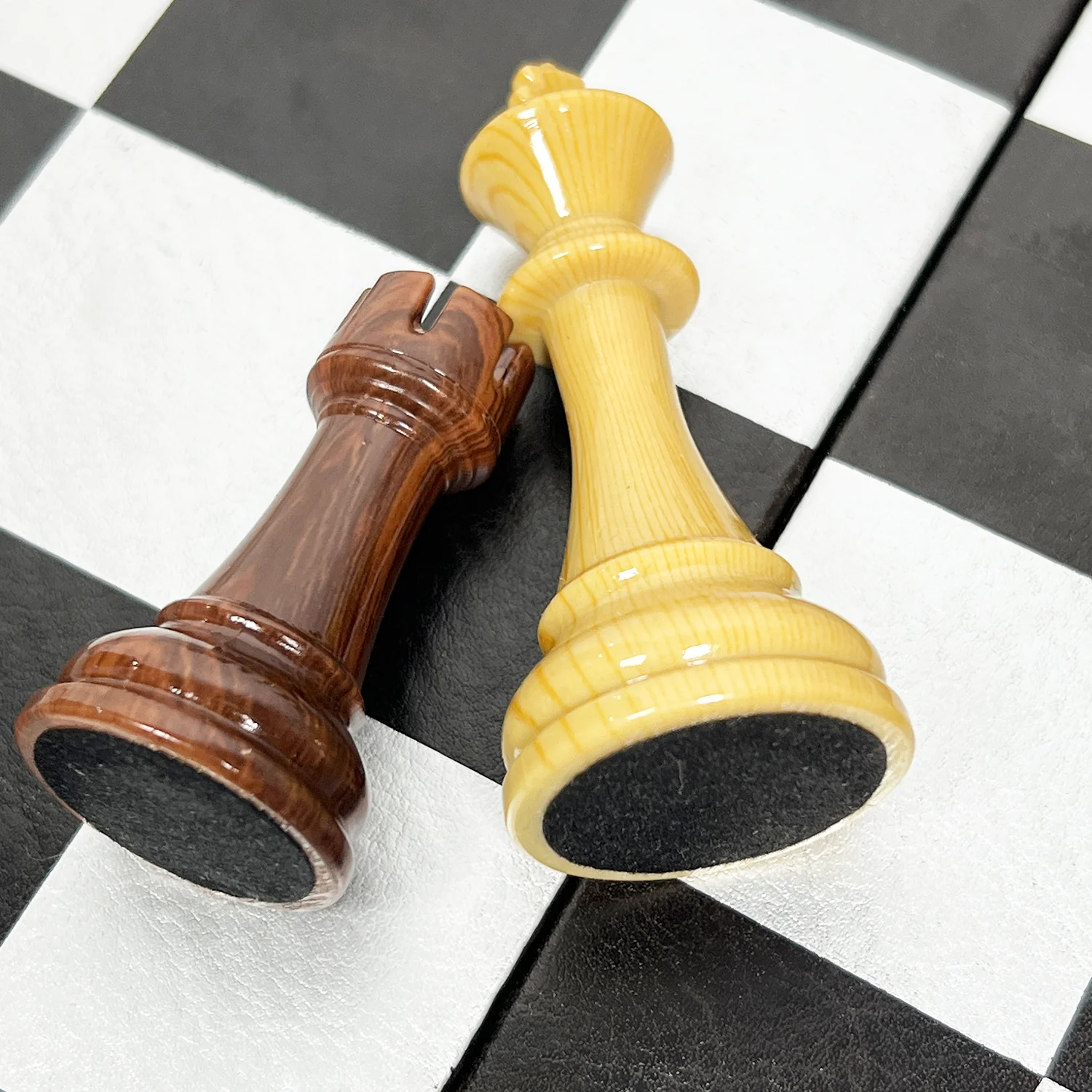 TABLERO DE AJEDREZ 3 EN 1 CUERO - Imagen 2